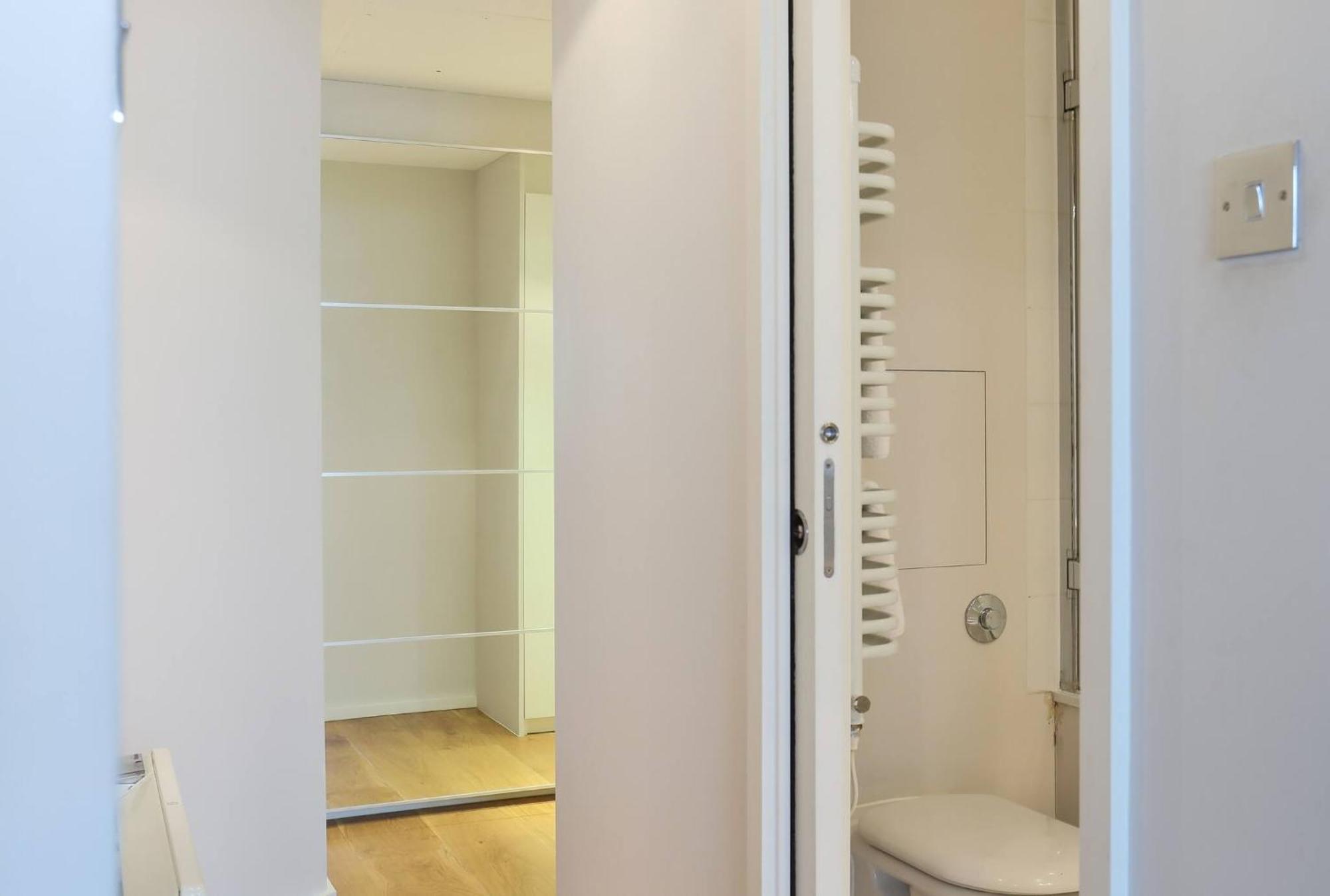 Wild Roses Serviced Apartments - Excel Warehouse 1 Лондон Экстерьер фото