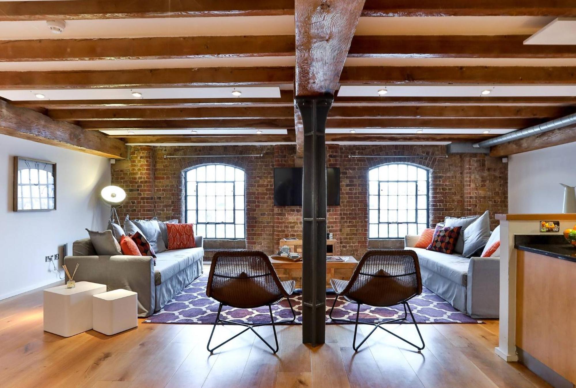 Wild Roses Serviced Apartments - Excel Warehouse 1 Лондон Экстерьер фото